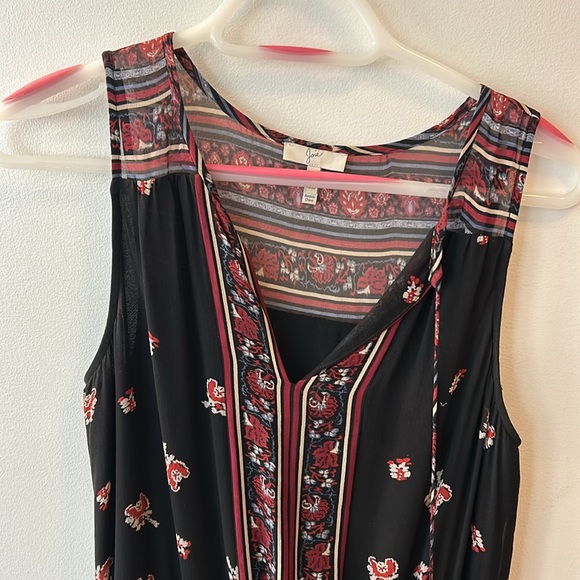 Dress - Picture 5 of 8